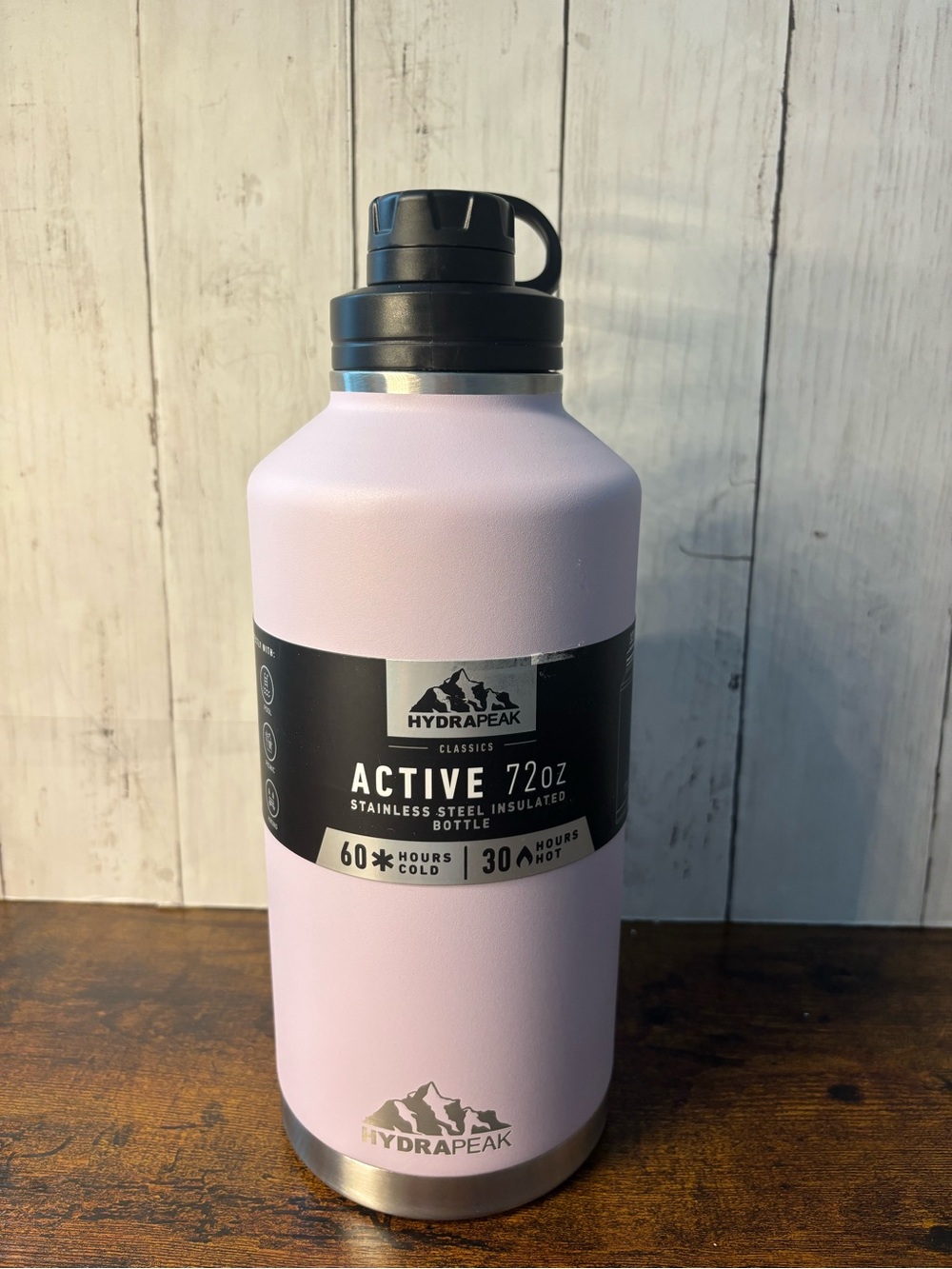 HydraPeak ACTIVE 72oz Insulated Bottle - Light Pink with Black Lid